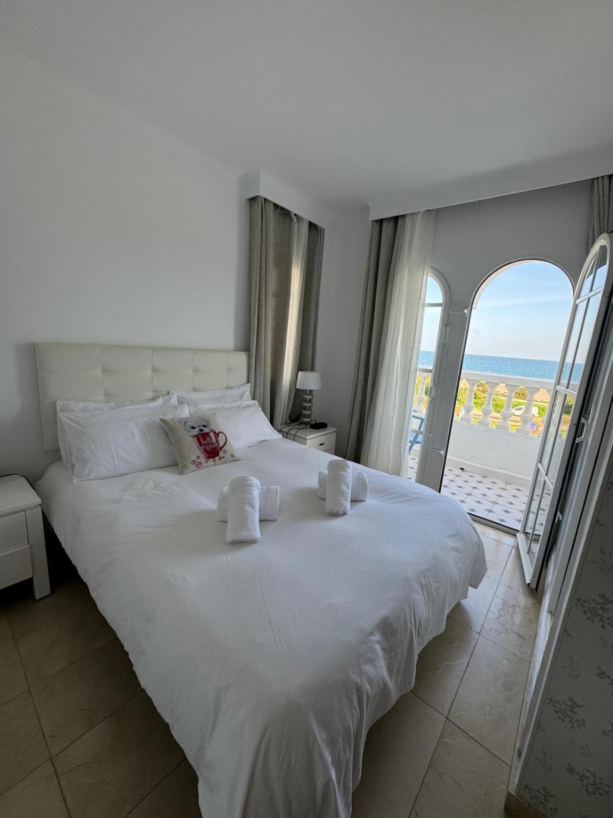 Aldea Beach, Manilva Castillo de Sabinillas ภายนอก รูปภาพ